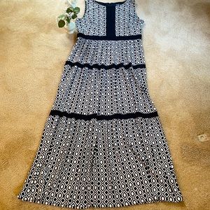 👗Chaps Black & White Maxi Dress - Size Large